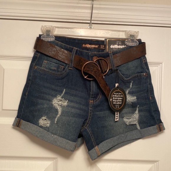 Dollhouse Pants - Brand New Dollhouse Boyfriend Shorts…size 3/4